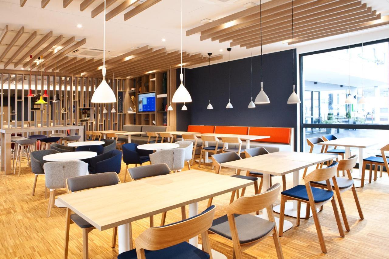 Holiday Inn Express - Offenburg By Ihg Eksteriør billede