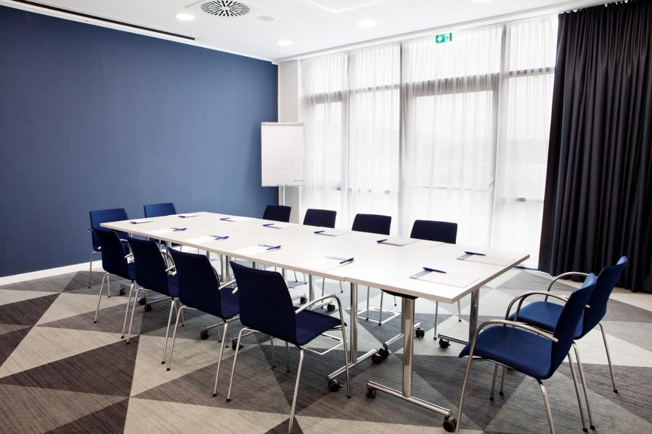 Holiday Inn Express - Offenburg By Ihg Eksteriør billede
