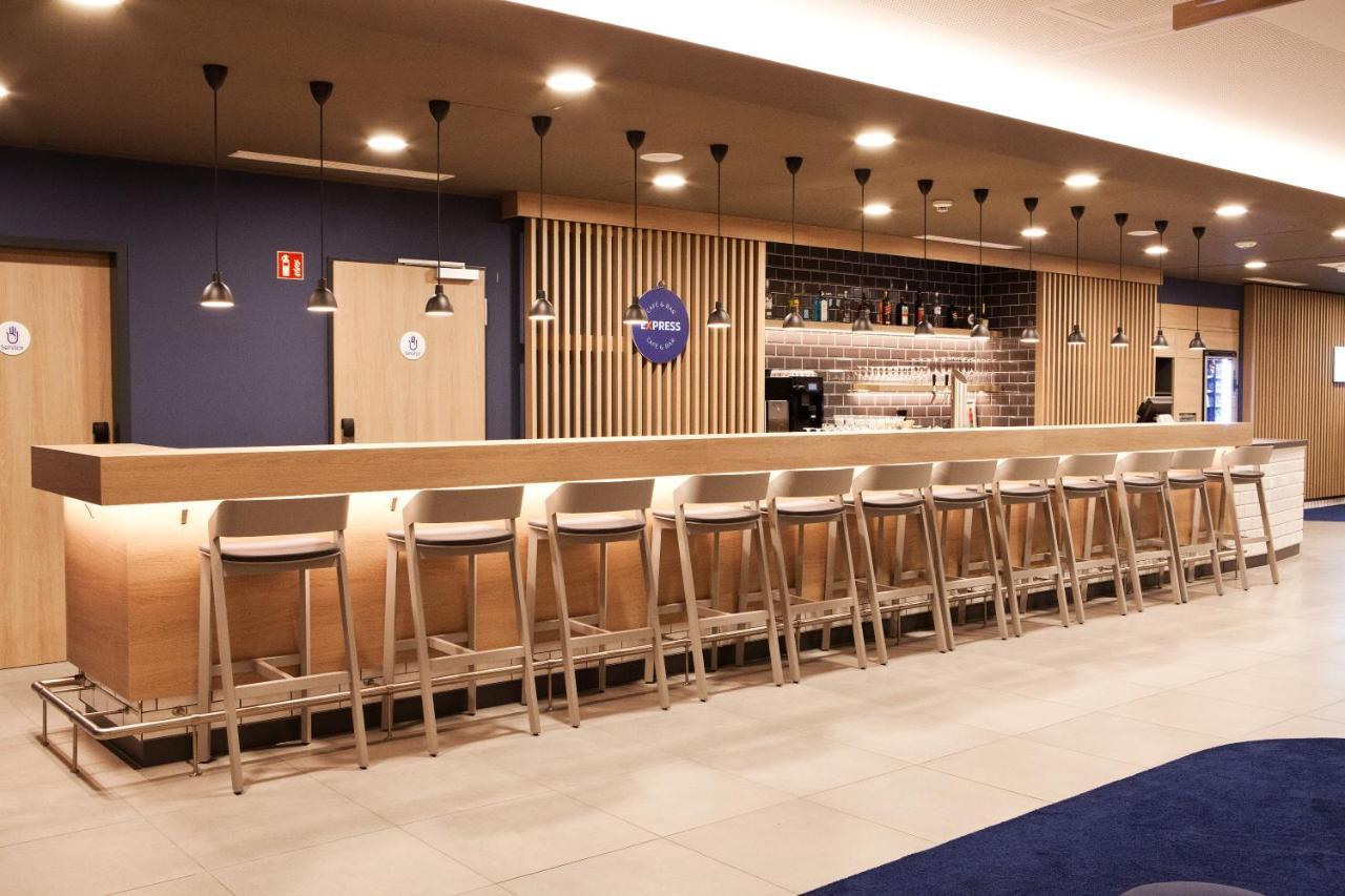 Holiday Inn Express - Offenburg By Ihg Eksteriør billede